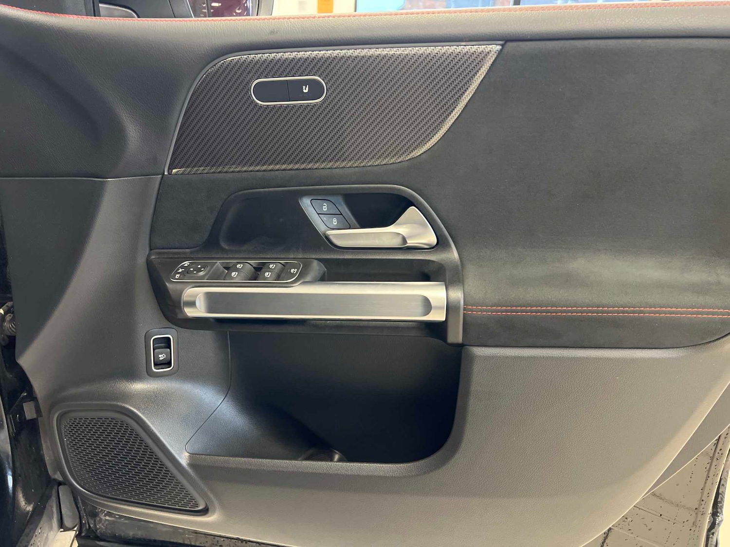 Used Mercedes-Benz GLB 2024 for sale - 76501814: Photo 34