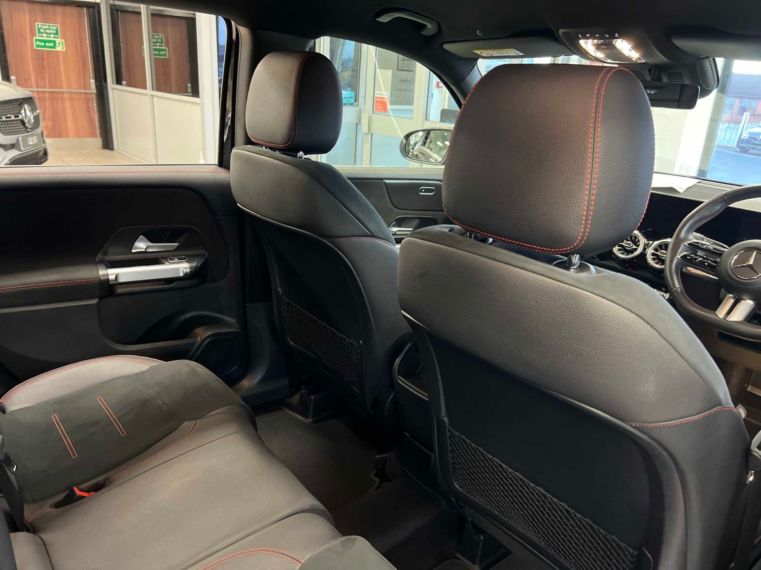 Used Mercedes-Benz GLB 2024 for sale - 76501814: Photo 35