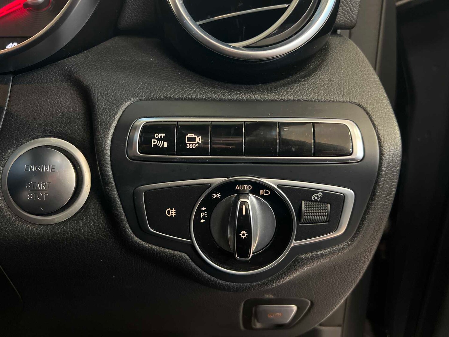 Used Mercedes-Benz GLC 2016 for sale - 77601335: Photo 19