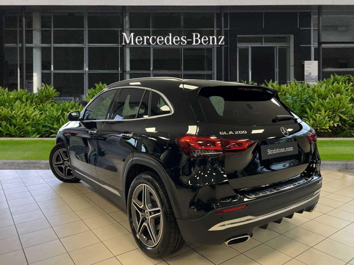 Used Mercedes-Benz GLA 2022 for sale - 75968048: Photo 2