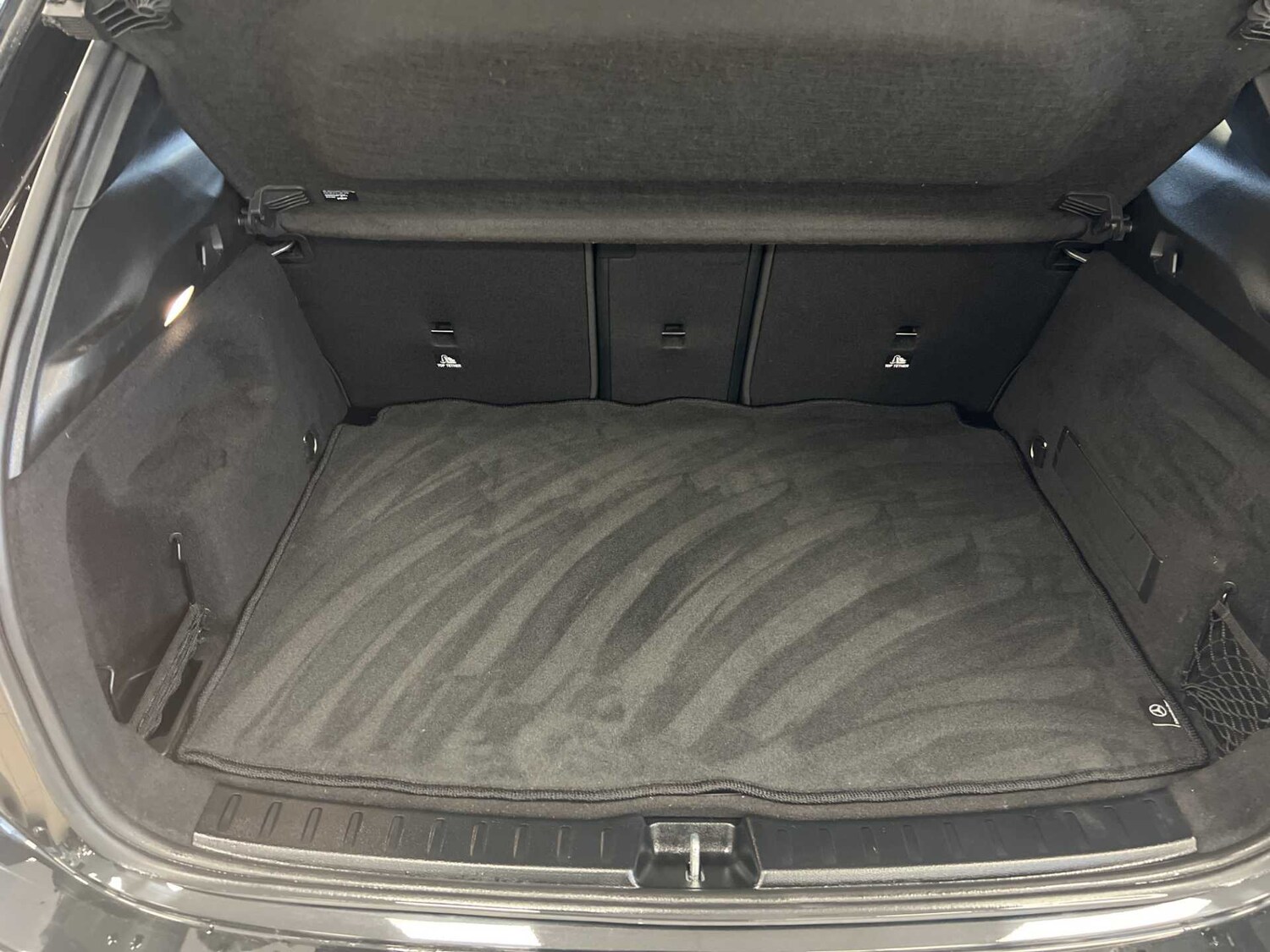 Used Mercedes-Benz GLA 2022 for sale - 75968048: Photo 31