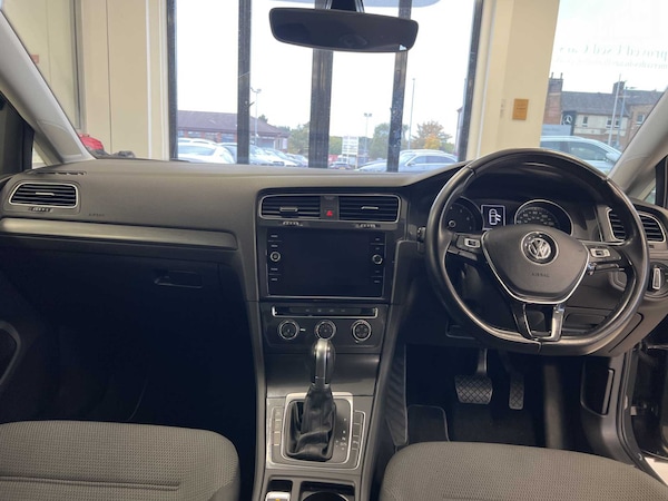 Used Volkswagen Golf 2019 for sale - 76218452: Photo 11