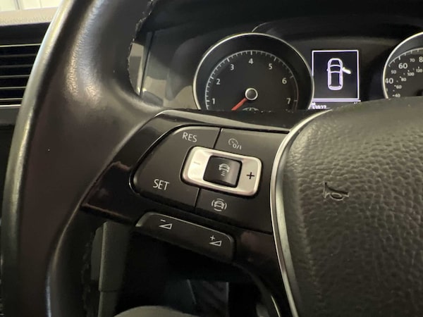 Used Volkswagen Golf 2019 for sale - 76218452: Photo 16