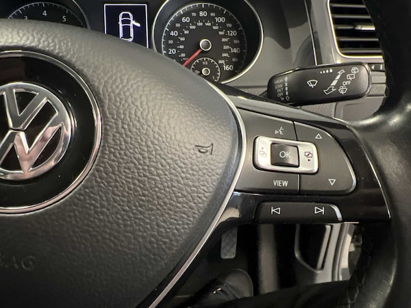 Used Volkswagen Golf 2019 for sale - 76218452: Photo 17