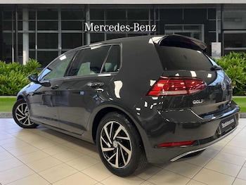 Used Volkswagen Golf 2019 for sale - 76218452: Photo 2
