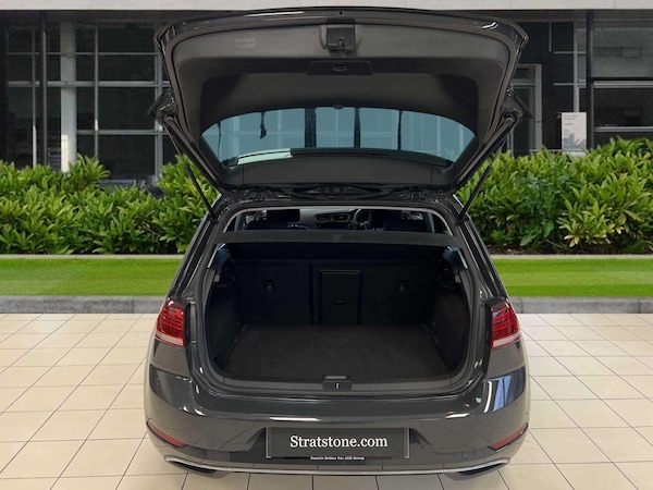 Used Volkswagen Golf 2019 for sale - 76218452: Photo 5