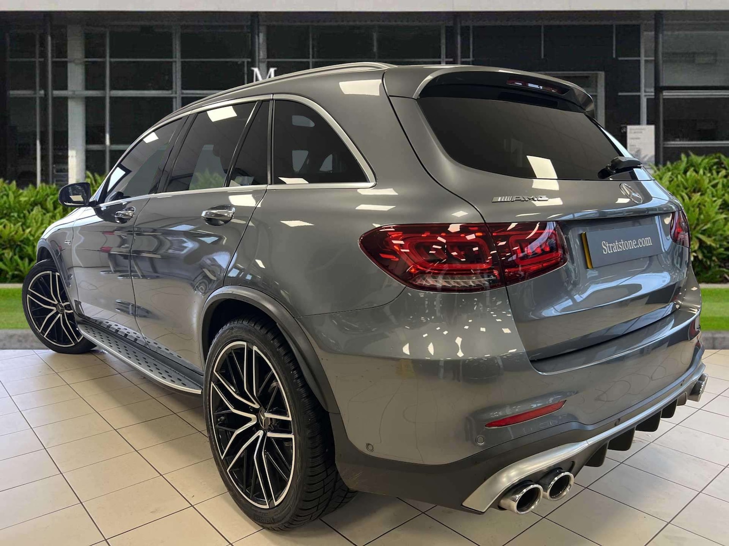 Used Mercedes-Benz GLC 2021 for sale - 76421207: Photo 2
