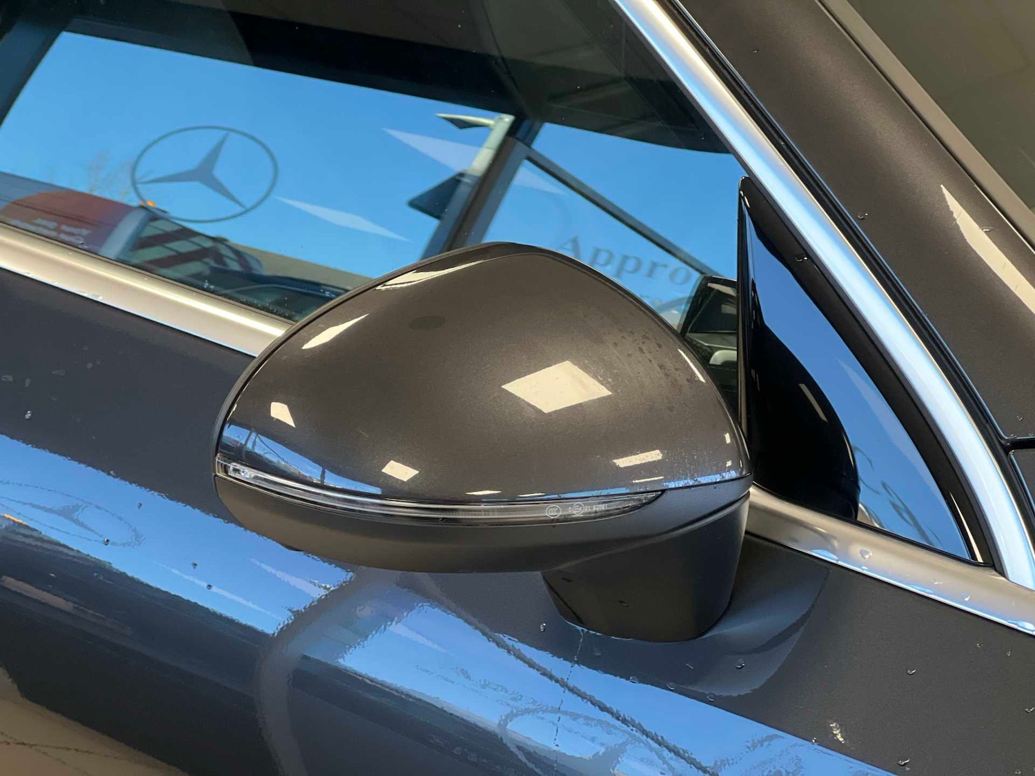 Used Mercedes-Benz GLC 2024 for sale - 76967729: Photo 11