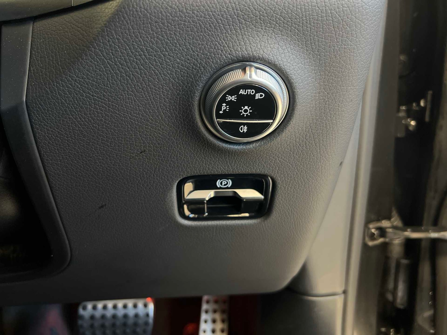 Used Mercedes-Benz GLC 2024 for sale - 76967729: Photo 20