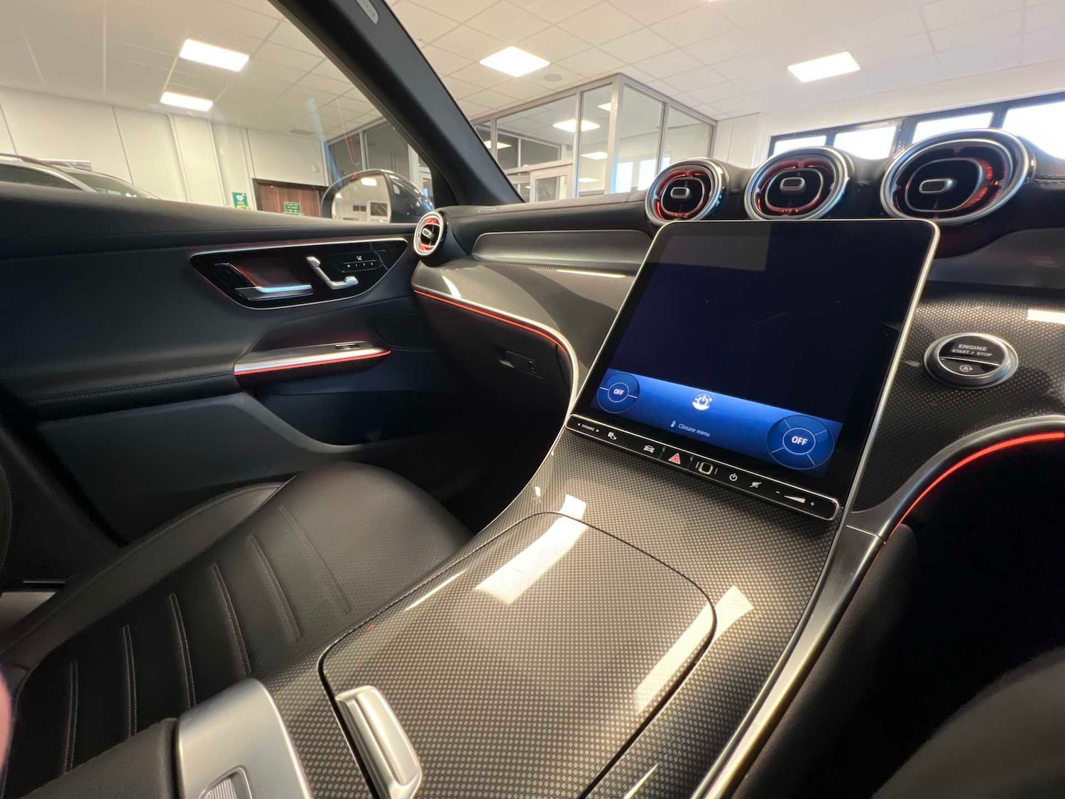 Used Mercedes-Benz GLC 2024 for sale - 76967729: Photo 22