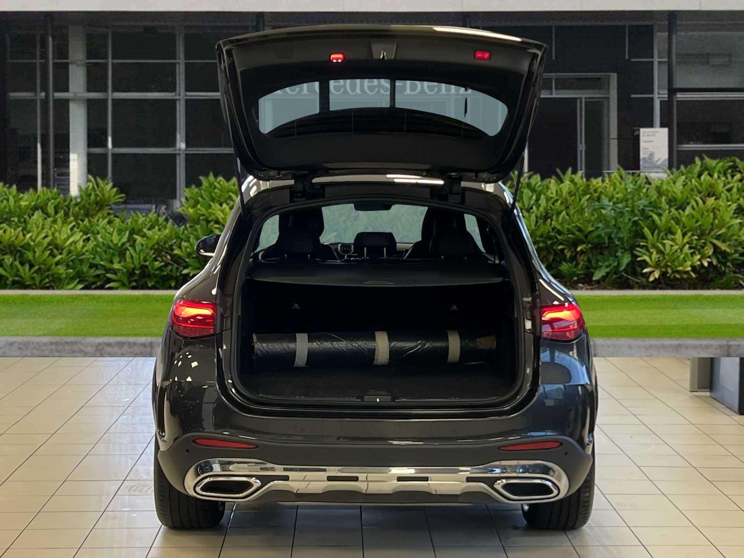 Used Mercedes-Benz GLC 2024 for sale - 76967729: Photo 4