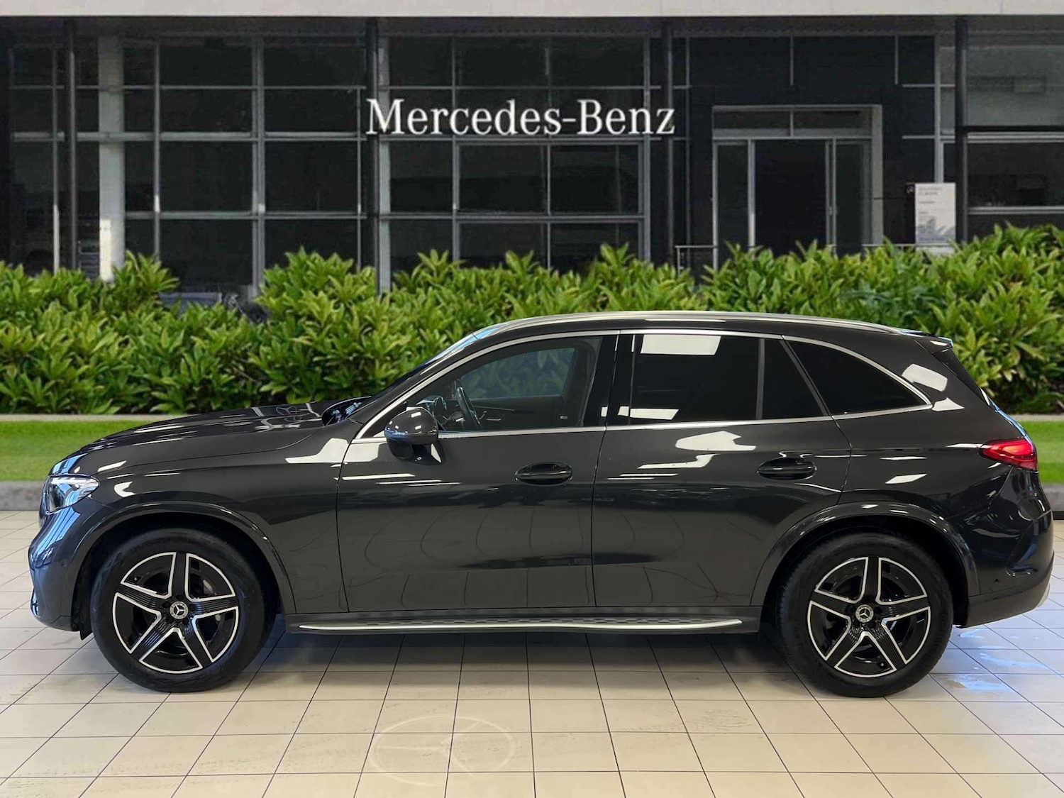 Used Mercedes-Benz GLC 2024 for sale - 76967729: Photo 6