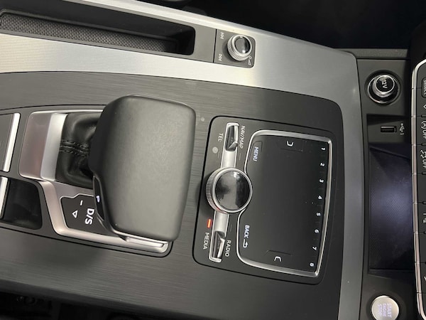 Used Audi Q5 2019 for sale - 76205155: Photo 28