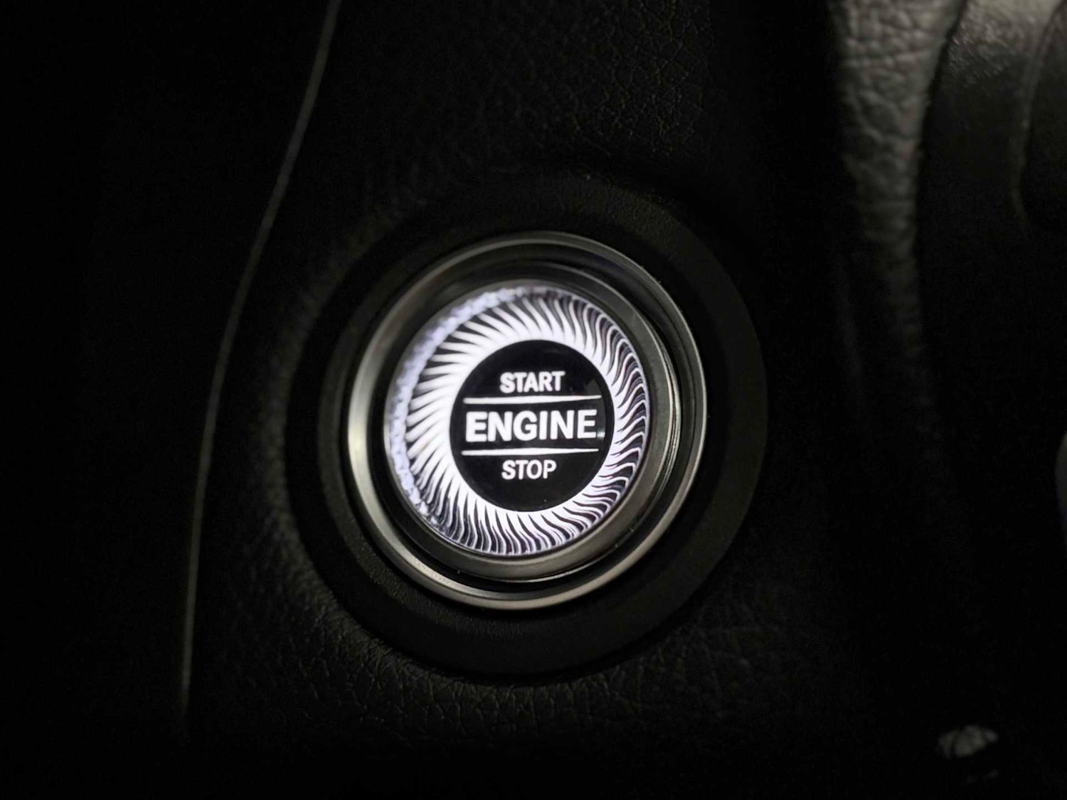 Used Mercedes-Benz GLC 2020 for sale - 76928982: Photo 22