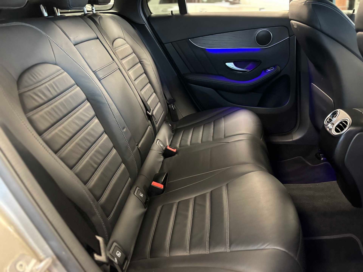 Used Mercedes-Benz GLC 2020 for sale - 76928982: Photo 26