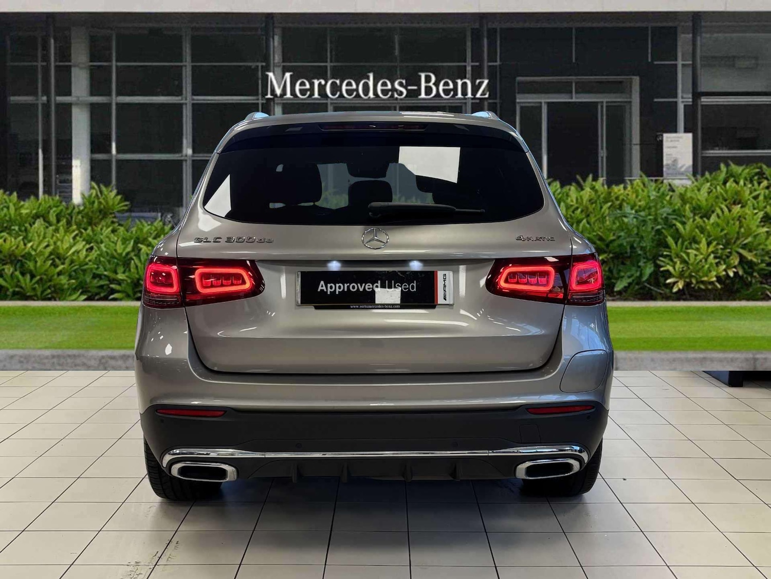 Used Mercedes-Benz GLC 2020 for sale - 76928982: Photo 5