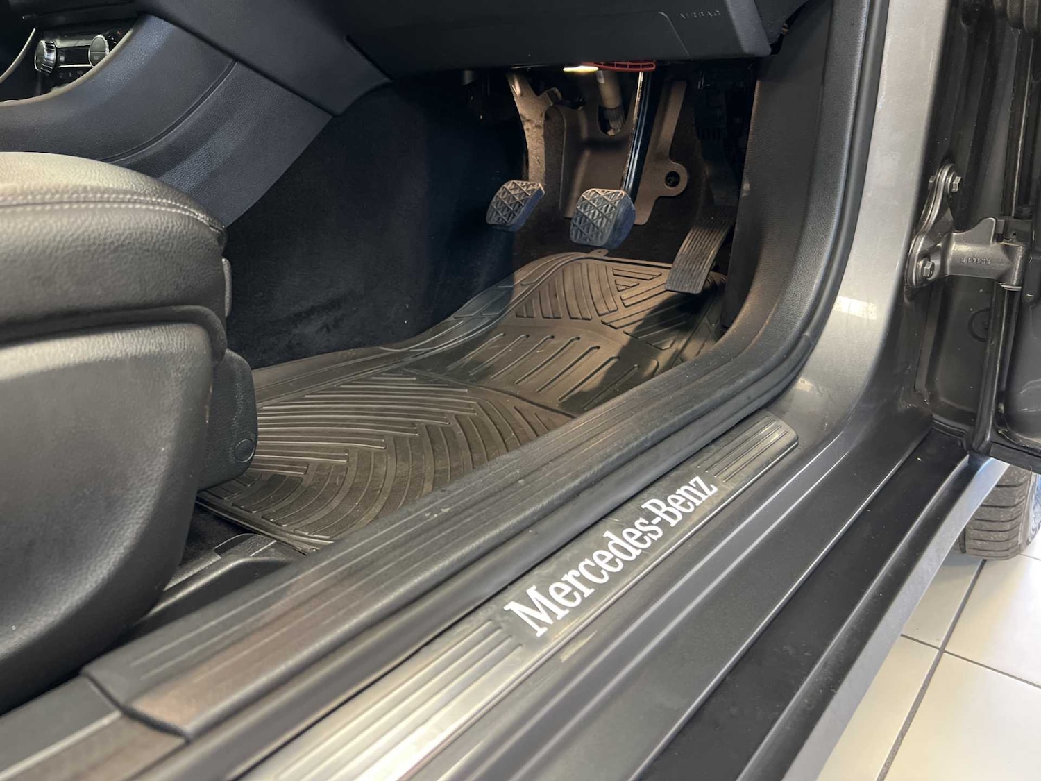 Used Mercedes-Benz GLA 2017 for sale - 76362558: Photo 29
