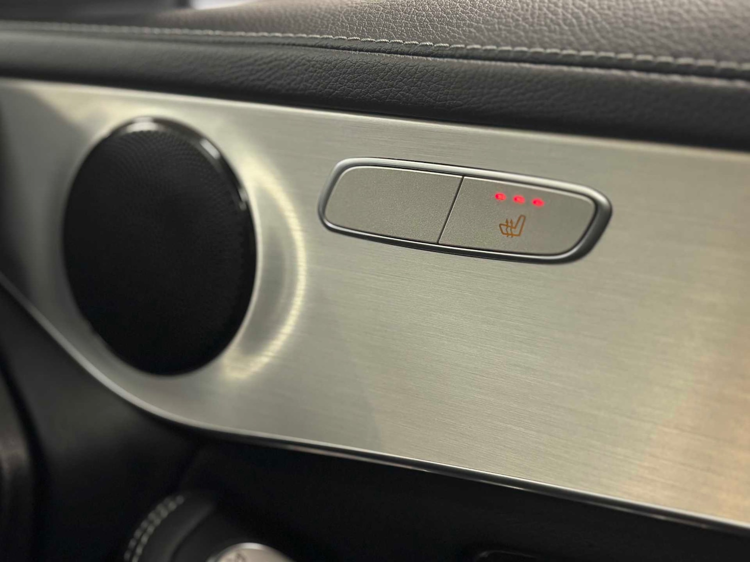 Used Mercedes-Benz GLC 2022 for sale - 77321750: Photo 11