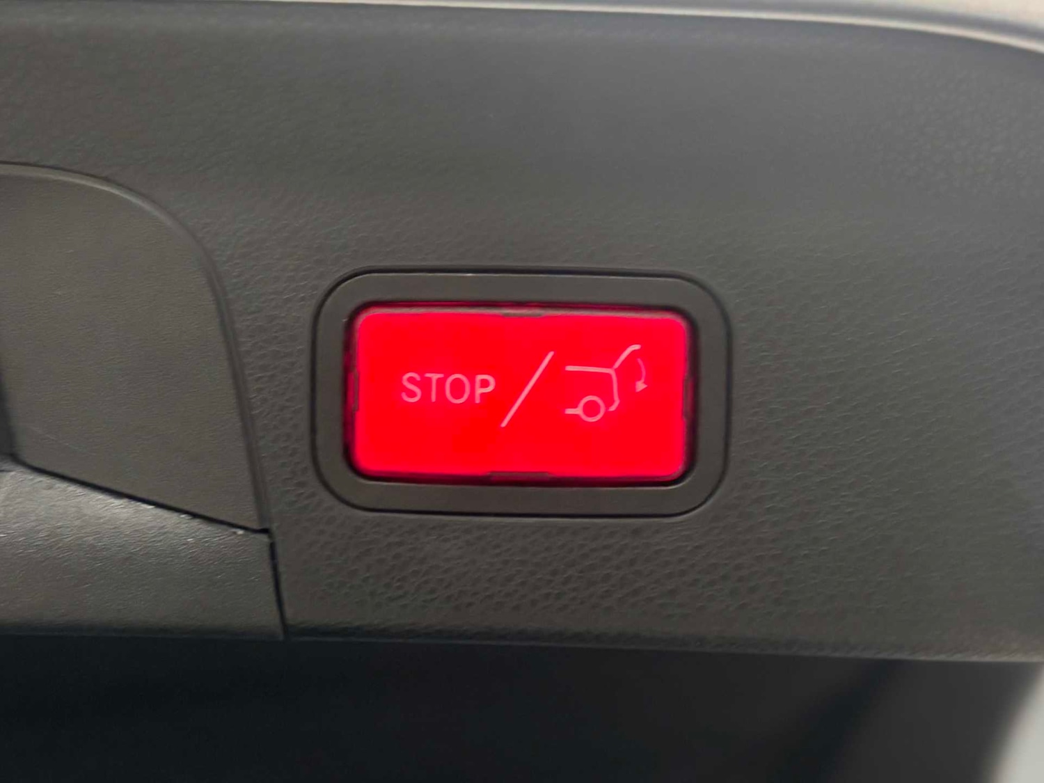 Used Mercedes-Benz GLC 2022 for sale - 77321750: Photo 35