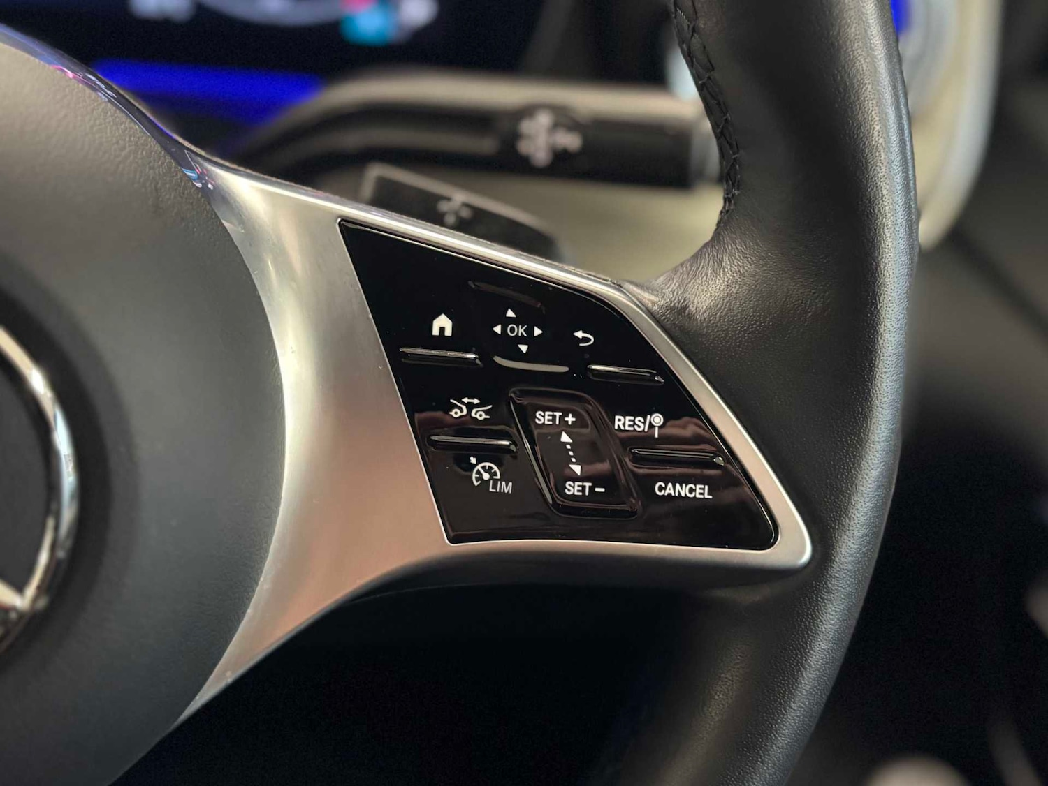 Used Mercedes-Benz V-Class 2024 for sale - 76624480: Photo 22