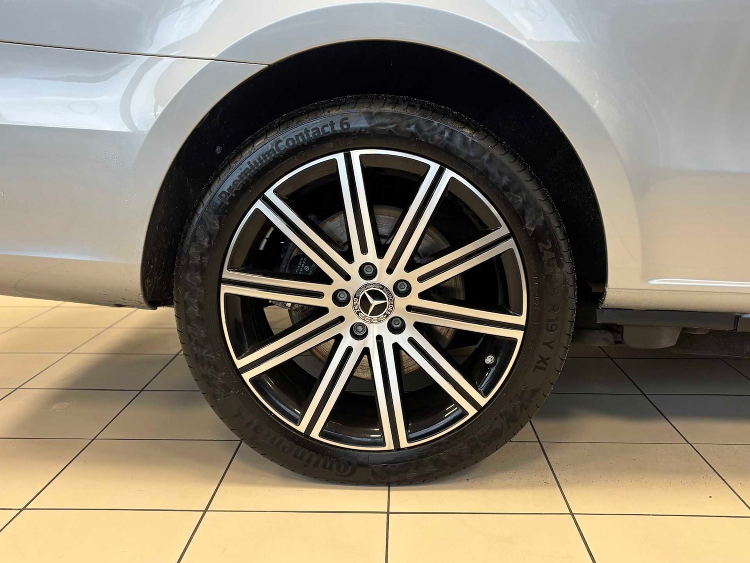 Used Mercedes-Benz V-Class 2024 for sale - 76624480: Photo 7