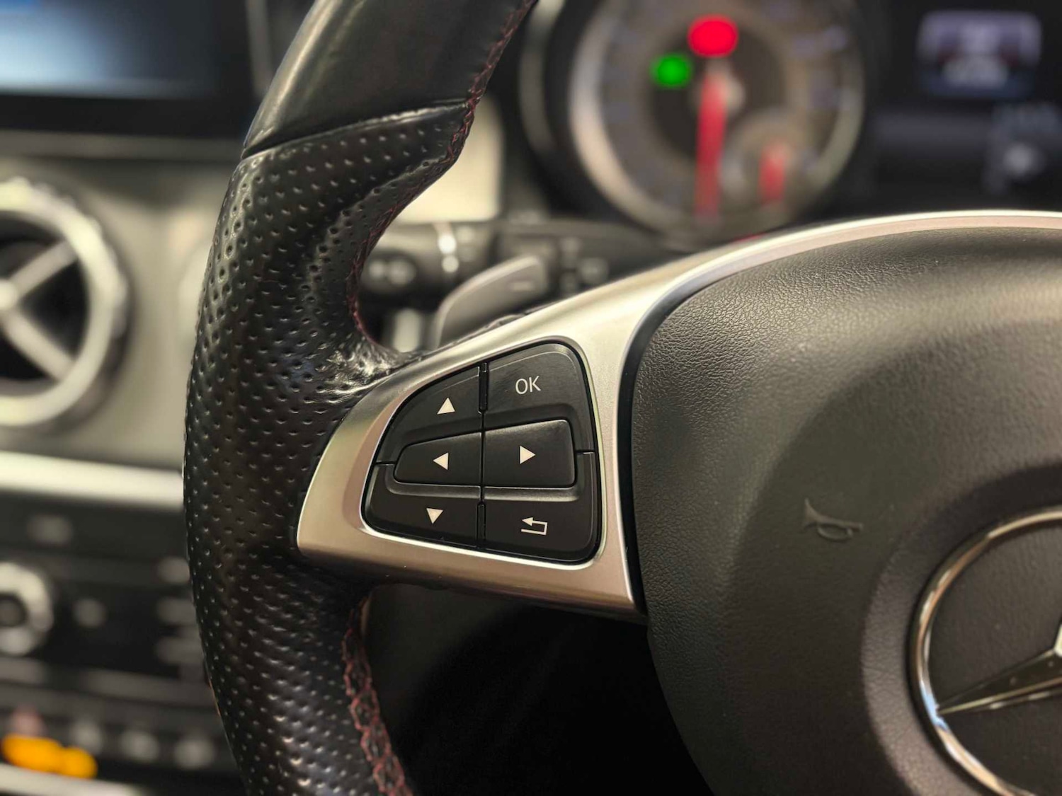 Used Mercedes-Benz GLA for sale - 76587750: Photo 19