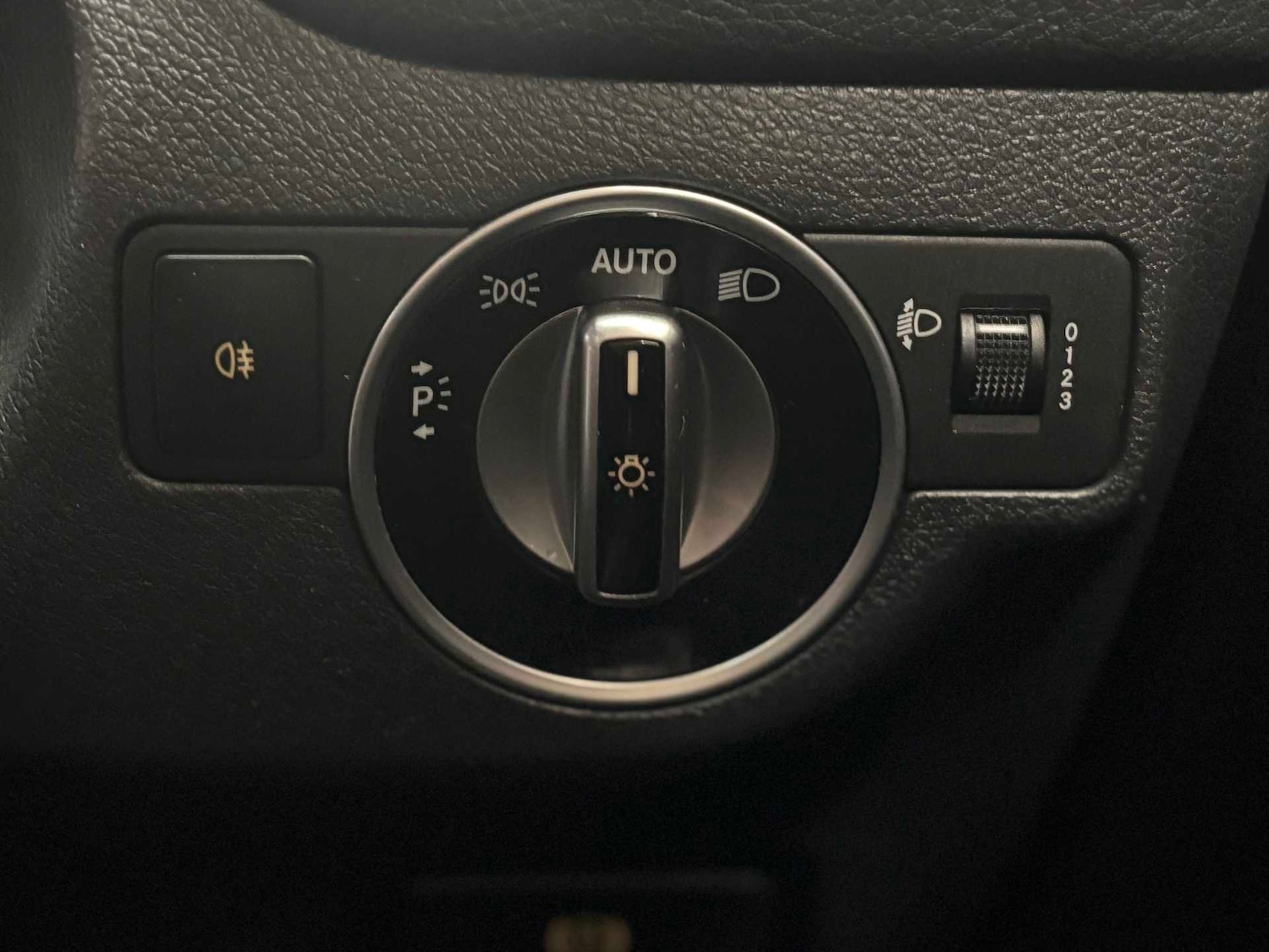 Used Mercedes-Benz GLA for sale - 76587750: Photo 21