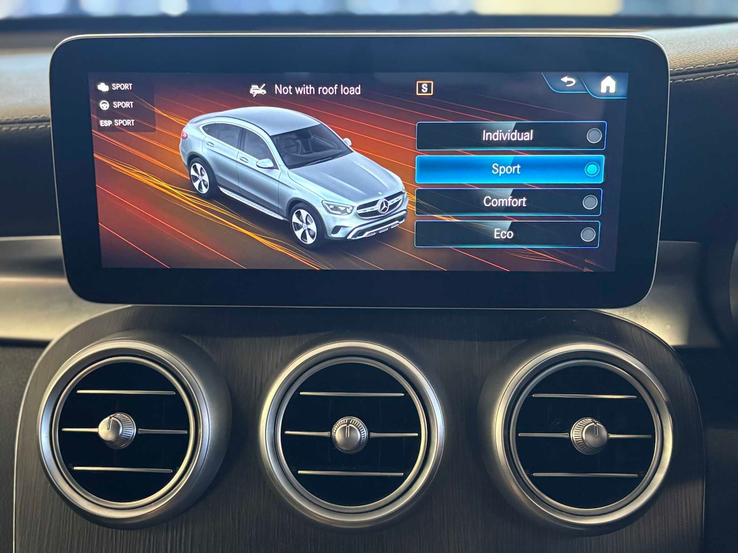 Used Mercedes-Benz GLC 2020 for sale - 77458680: Photo 18