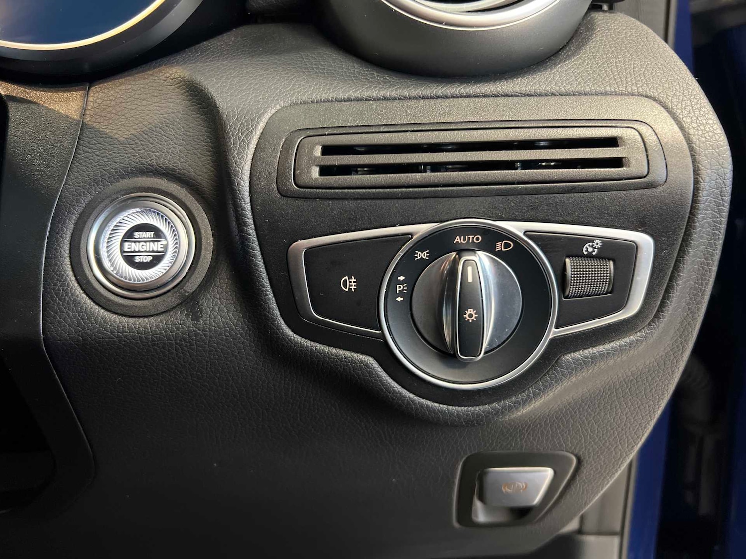 Used Mercedes-Benz GLC 2021 for sale - 76460144: Photo 20