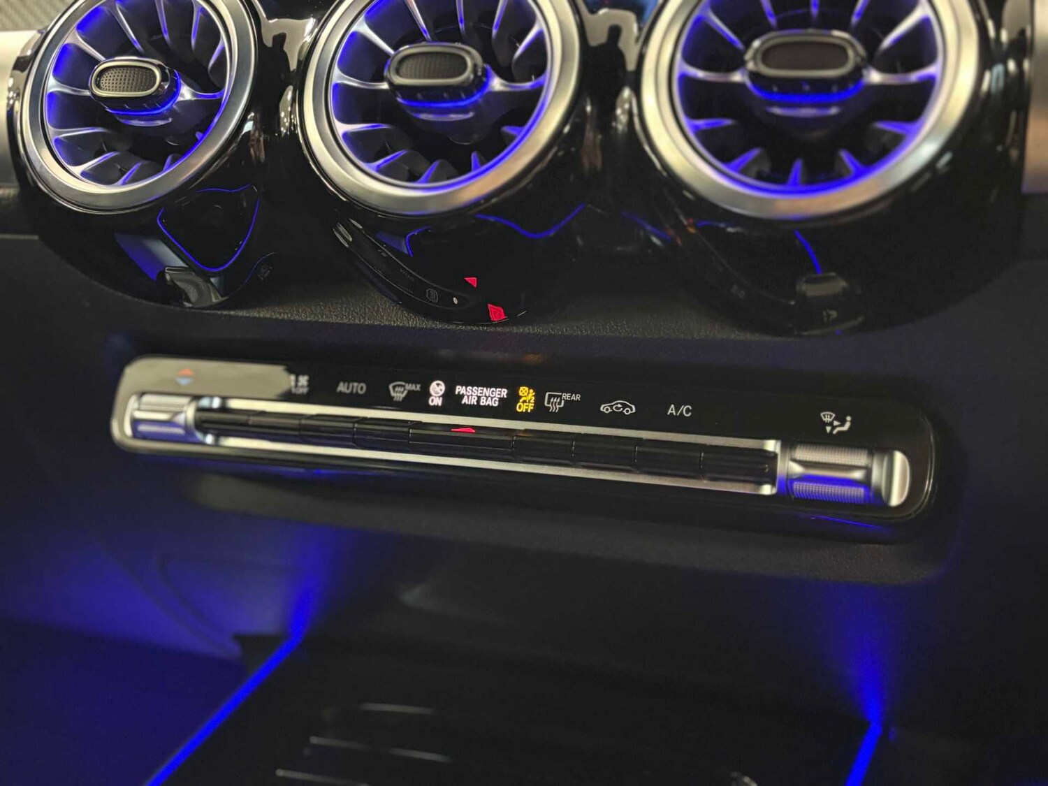 Used Mercedes-Benz GLB 2024 for sale - 77698836: Photo 19