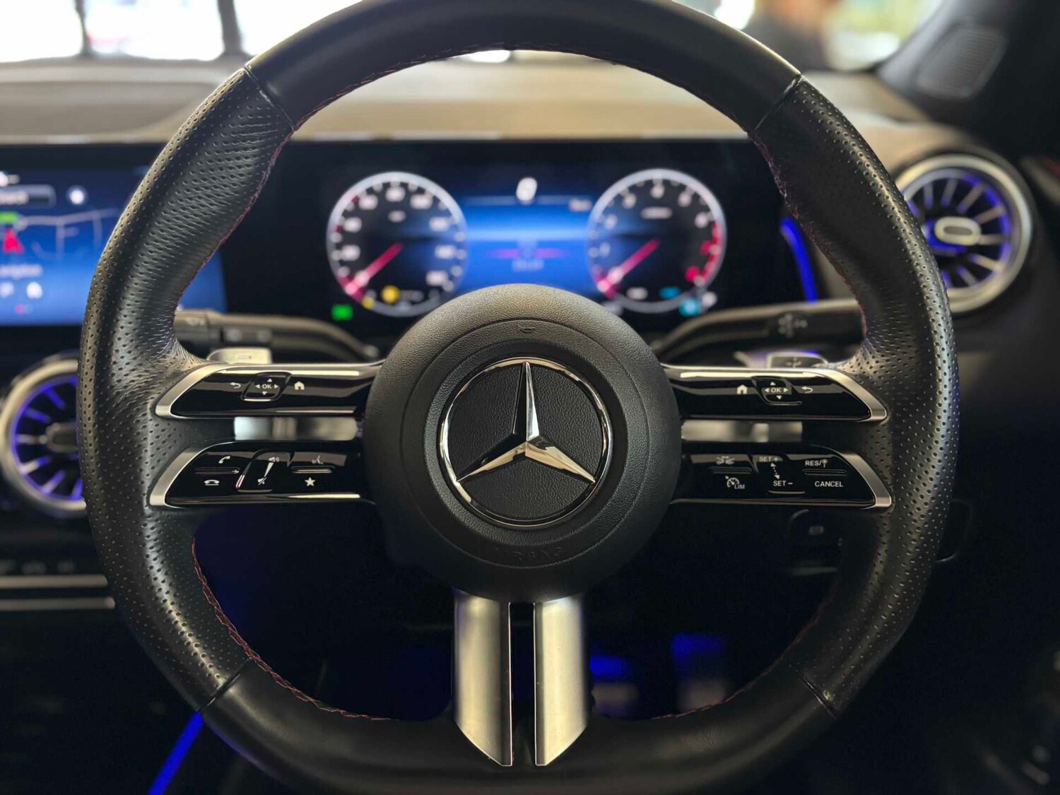 Used Mercedes-Benz GLB 2024 for sale - 77698836: Photo 25