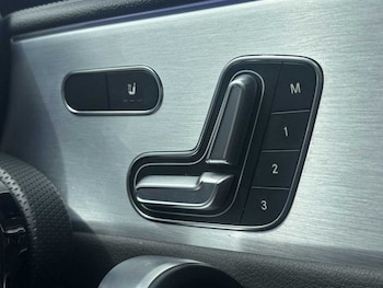 Used Mercedes-Benz CLA 2022 for sale - 75329313: Photo