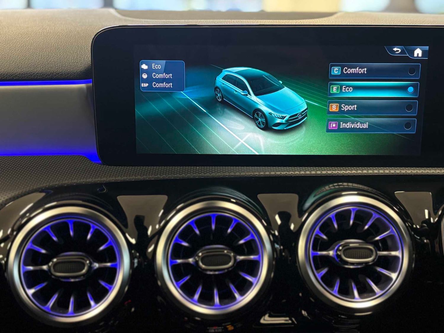 Used Mercedes-Benz A-Class 2023 for sale - 77389829: Photo 16