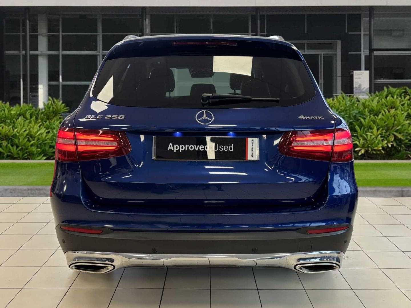 Used Mercedes-Benz GLC 2018 for sale - 76034891: Photo 5