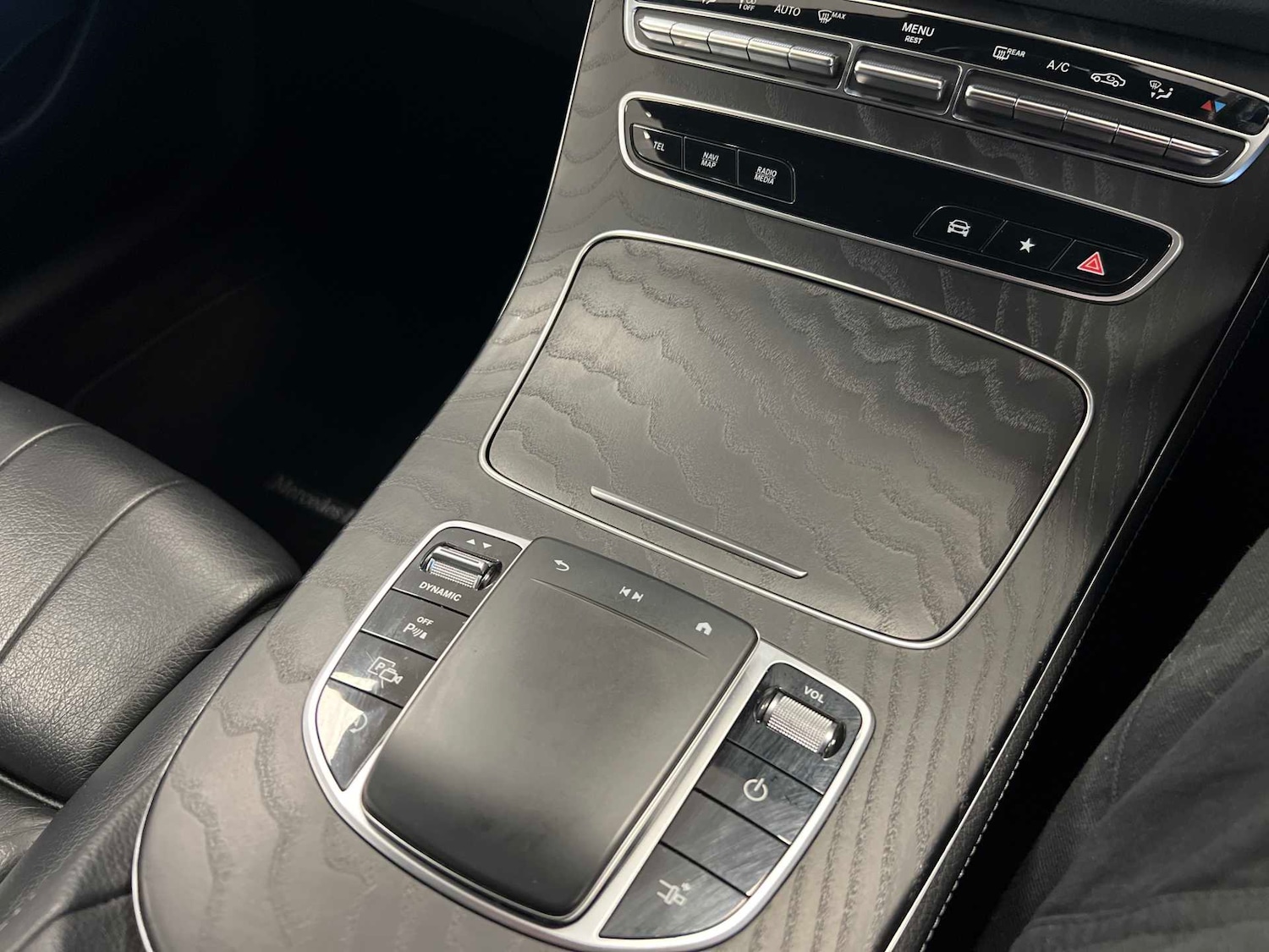 Used Mercedes-Benz E Class for sale - 76967963: Photo 25