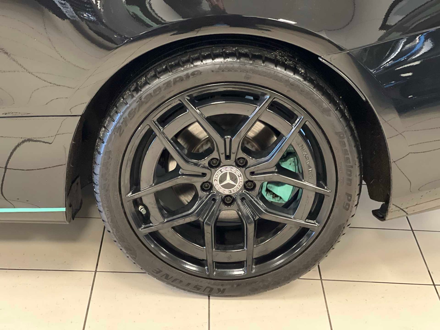 Used Mercedes-Benz E Class for sale - 76967963: Photo 8