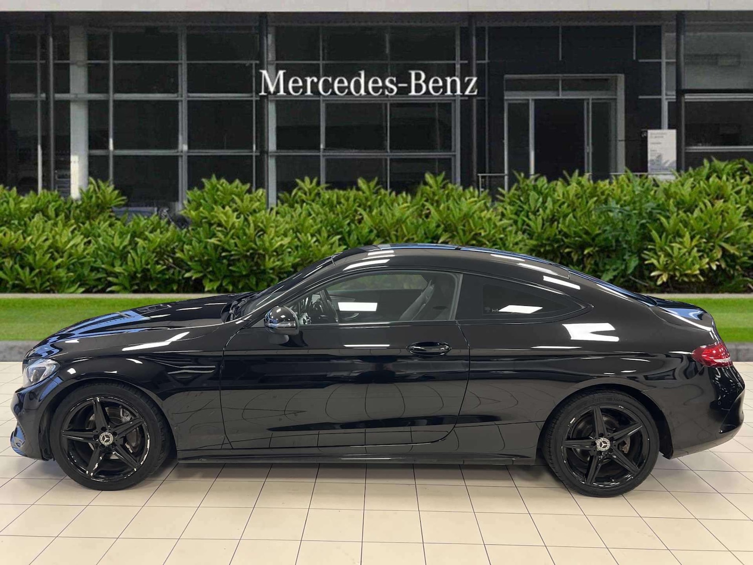 Used Mercedes-Benz C Class 2018 for sale - 76553266: Photo 6