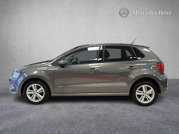 Used Volkswagen Polo 2017 for sale - 77472537: Photo
