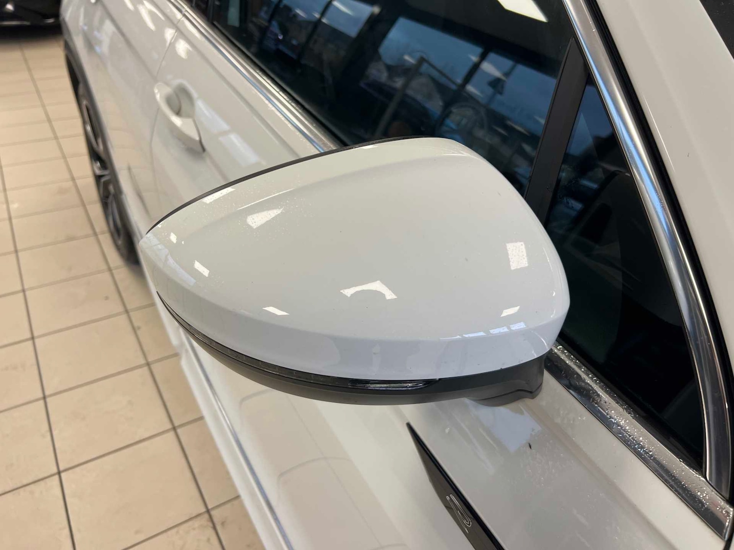 Used Volkswagen Tiguan 2023 for sale - 76501873: Photo 11