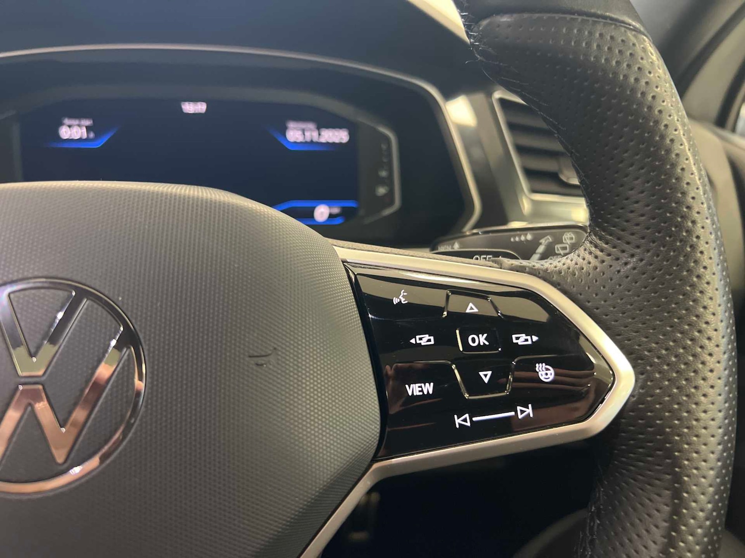 Used Volkswagen Tiguan 2023 for sale - 76501873: Photo 18