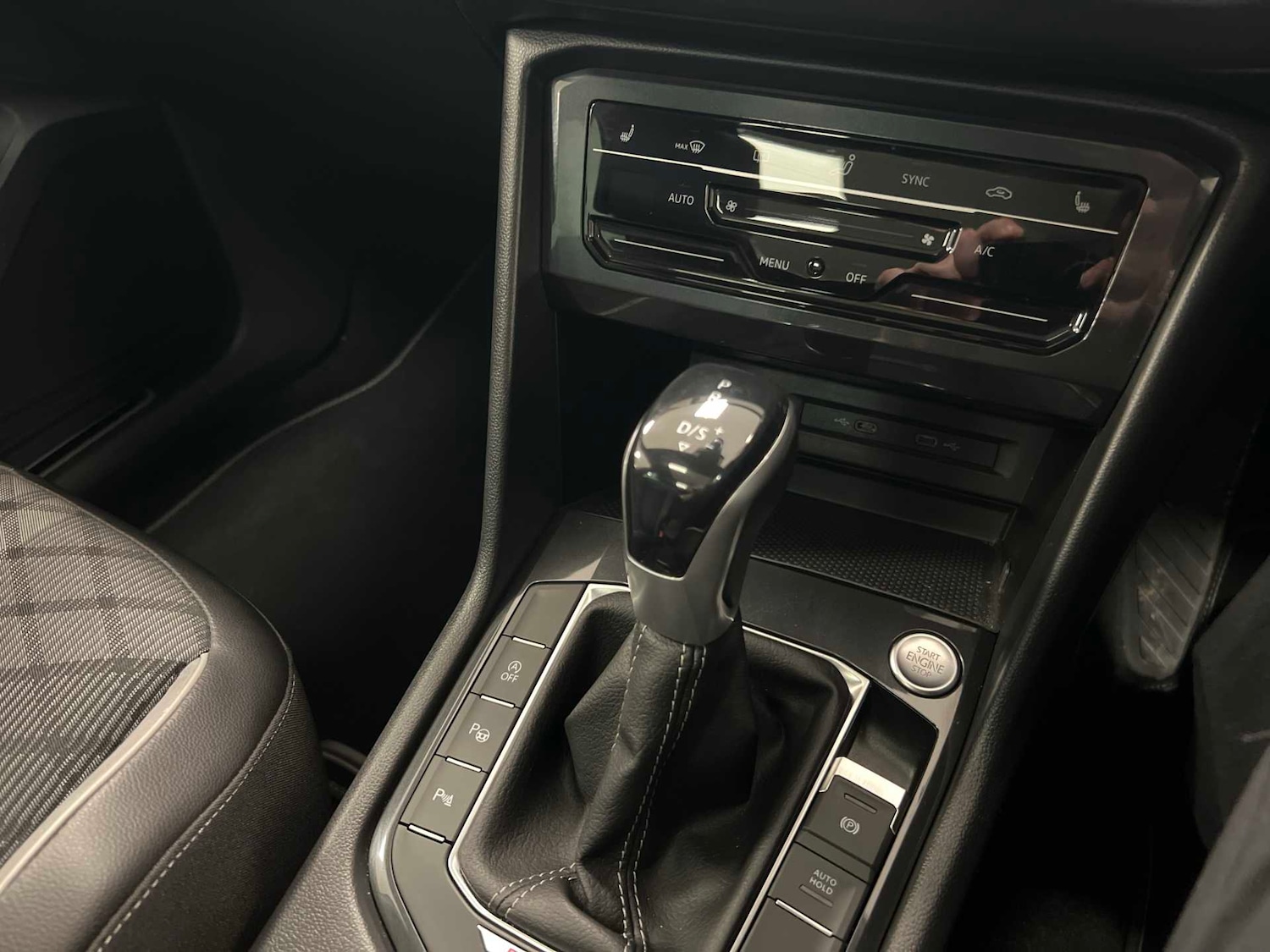 Used Volkswagen Tiguan 2023 for sale - 76501873: Photo 29