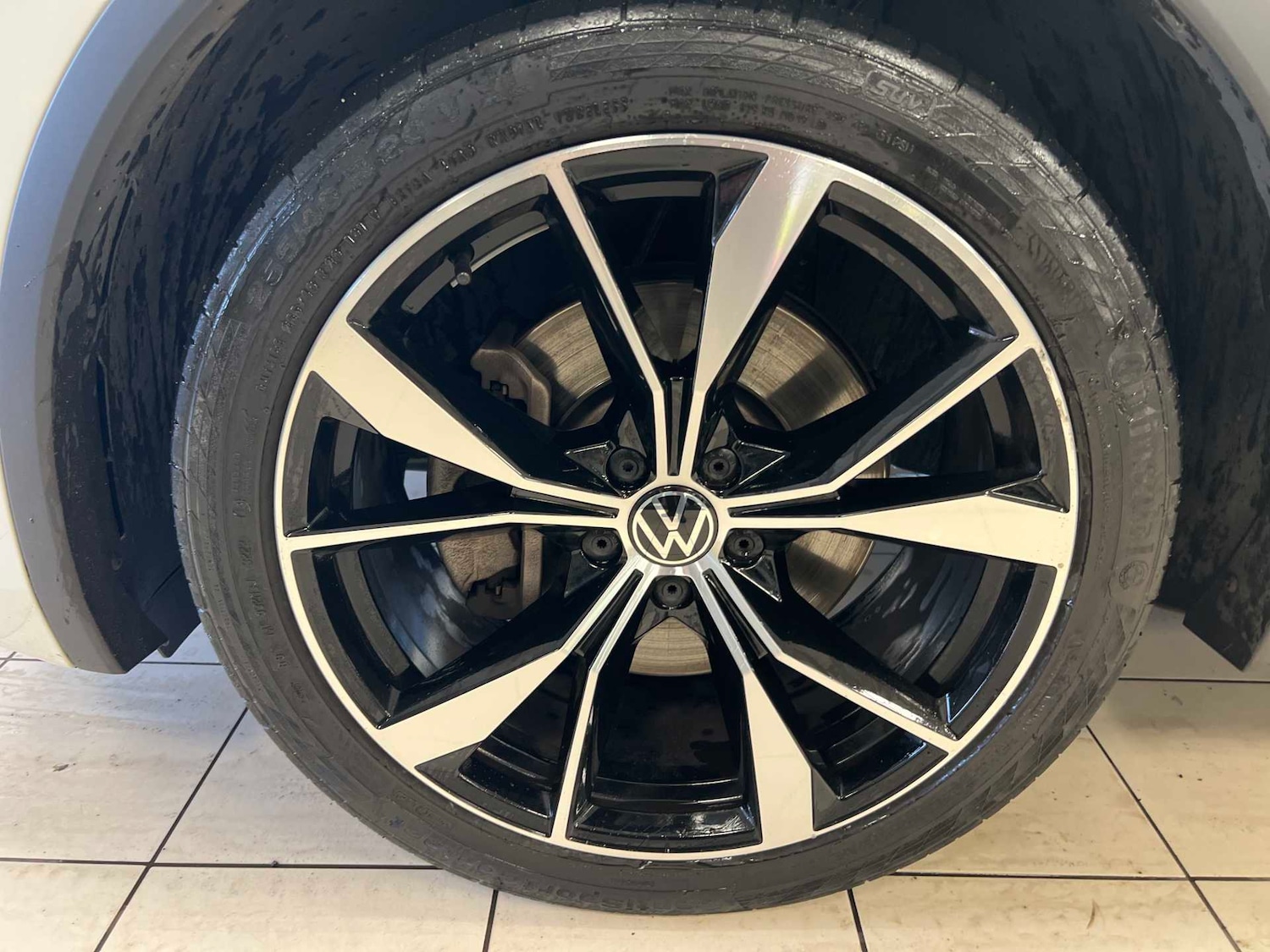 Used Volkswagen Tiguan 2023 for sale - 76501873: Photo 7