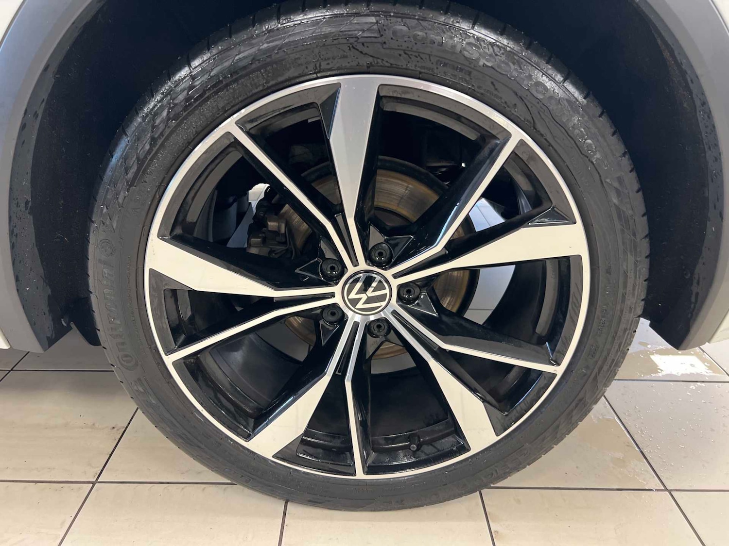 Used Volkswagen Tiguan 2023 for sale - 76501873: Photo 8