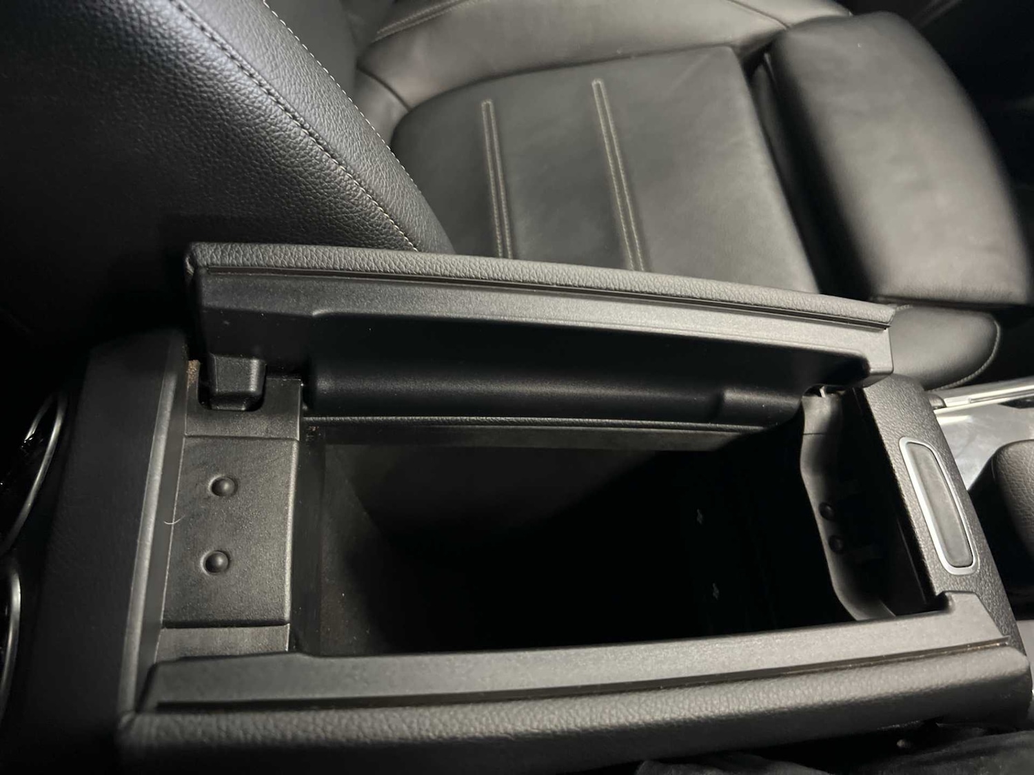 Used Mercedes-Benz GLA 2020 for sale - 76310883: Photo 31