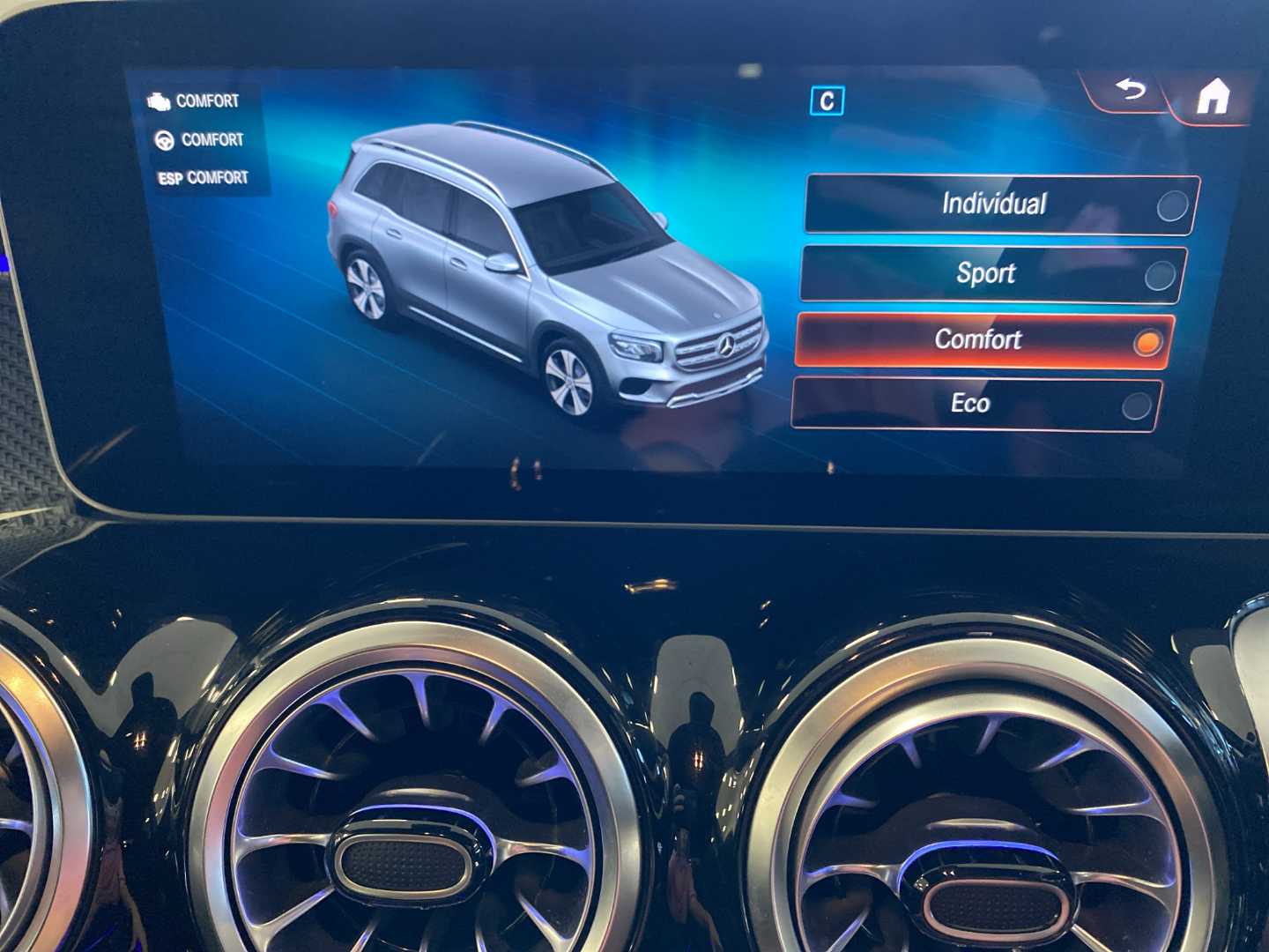 Used Mercedes-Benz GLB 2023 for sale - 76156258: Photo 28