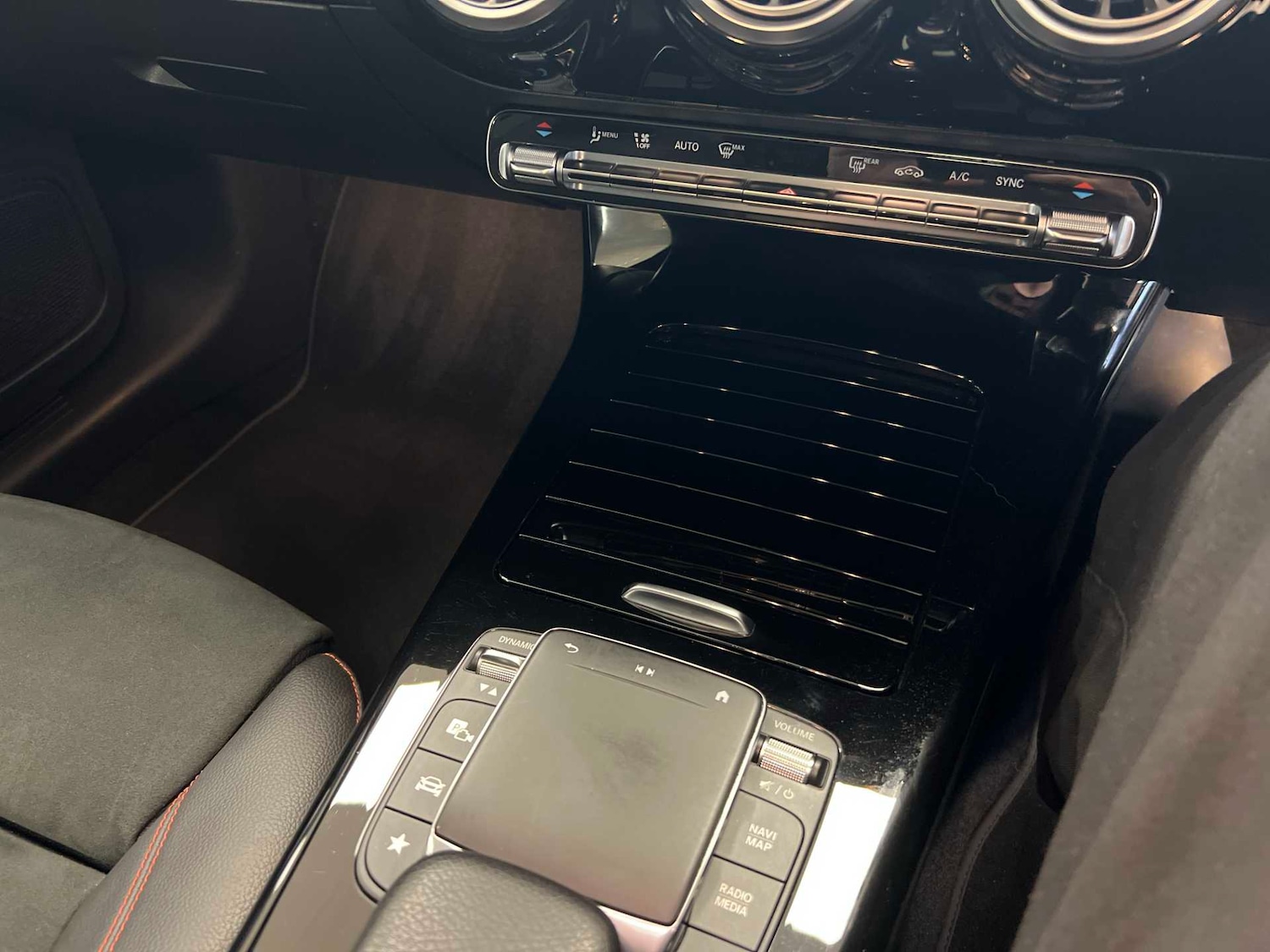 Used Mercedes-Benz CLA 2023 for sale - 76564334: Photo 30