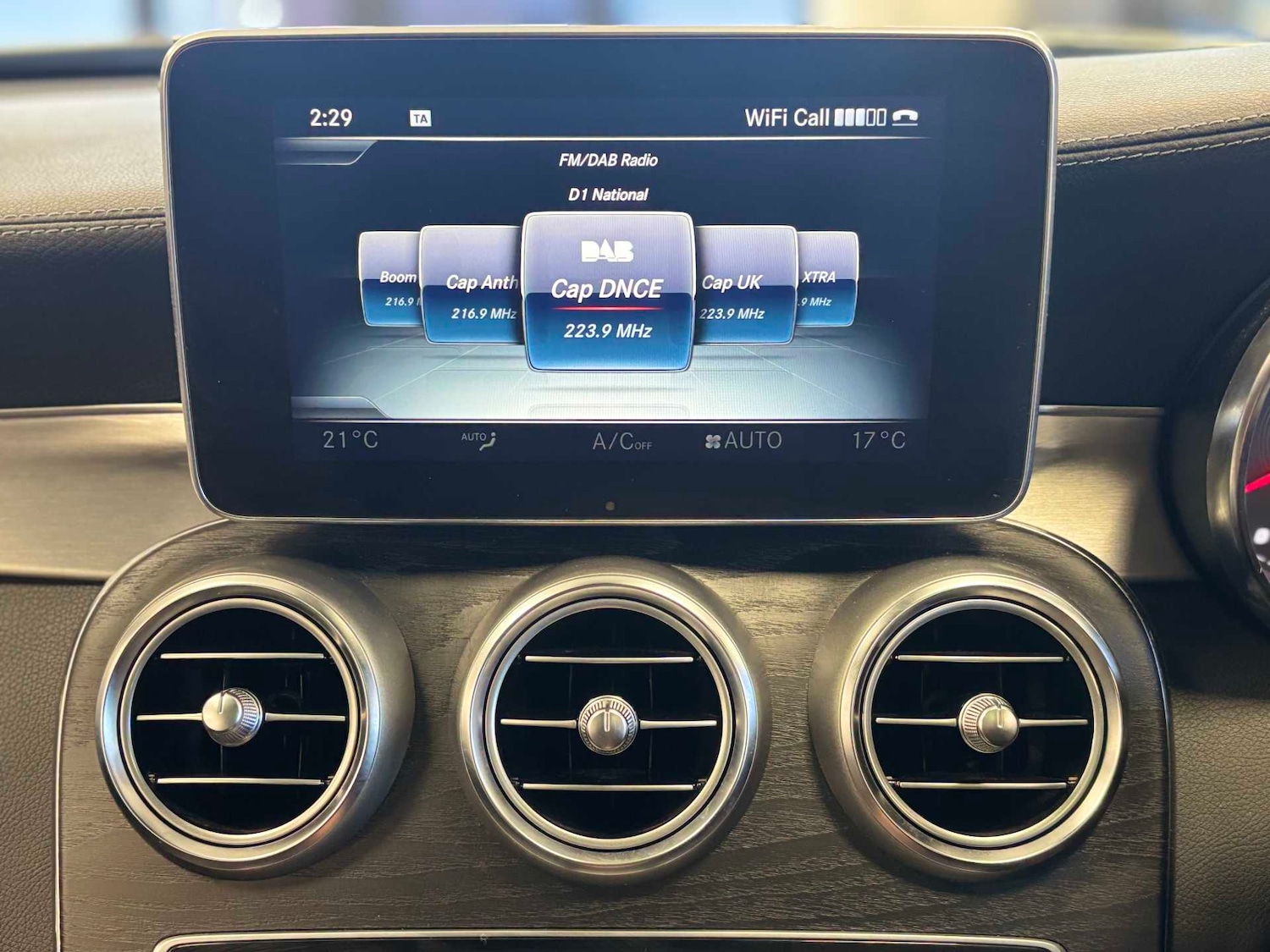 Used Mercedes-Benz C Class 2017 for sale - 76843003: Photo 10