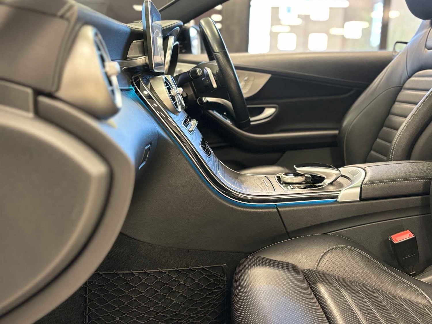 Used Mercedes-Benz C Class 2017 for sale - 76843003: Photo 30