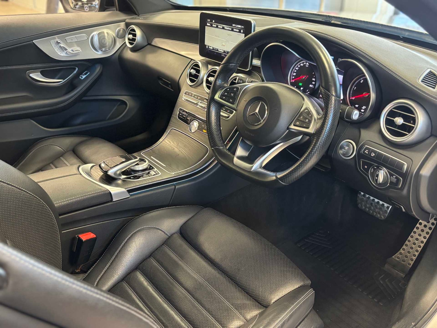 Used Mercedes-Benz C Class 2017 for sale - 76843003: Photo 6