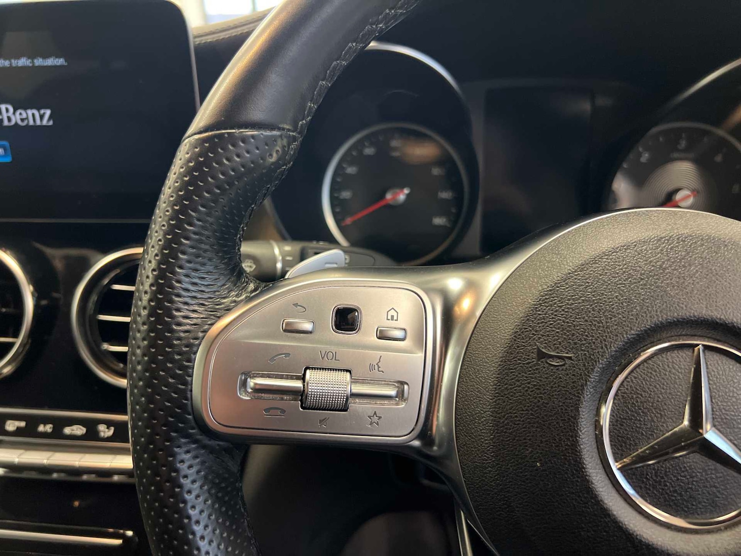 Used Mercedes-Benz GLC 2022 for sale - 77044127: Photo 16